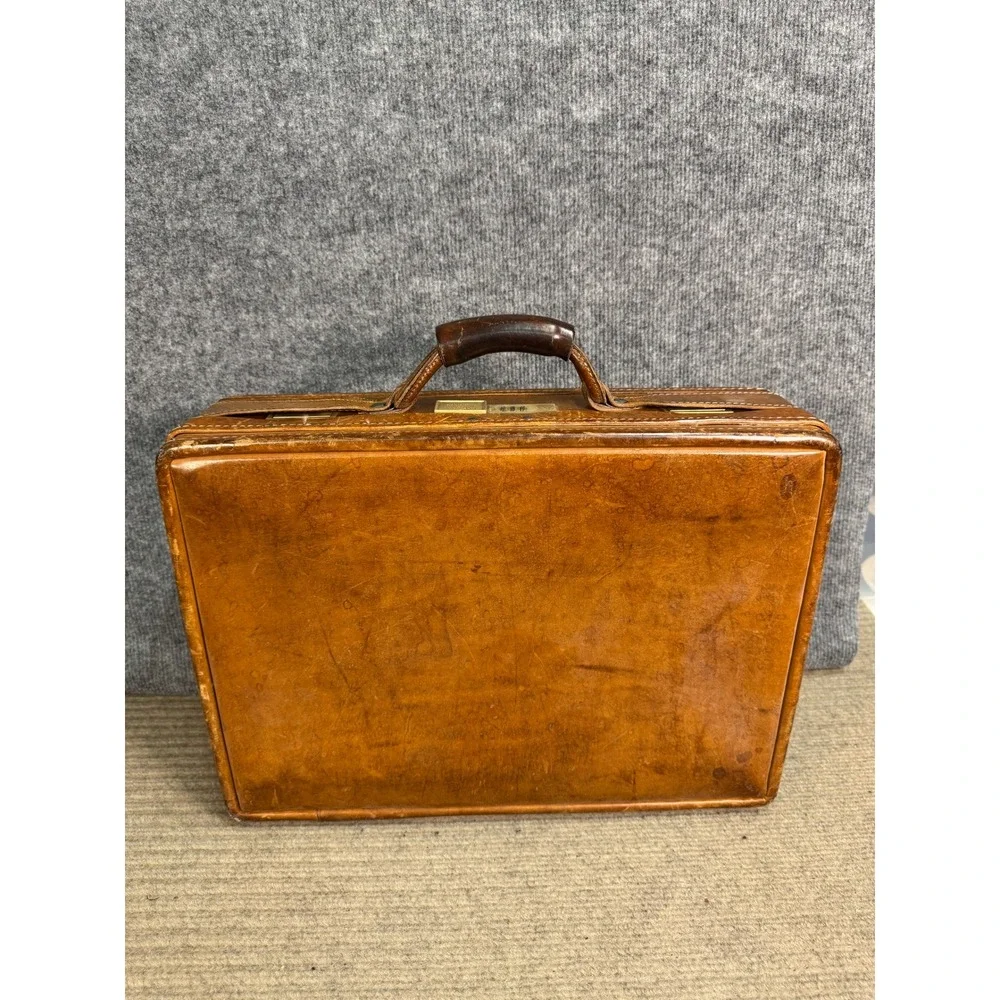 Hartmann Luggage Vintage Tan Belting Leather Briefcase Attache Brass Lock Case